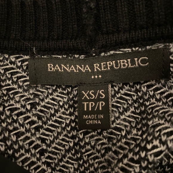 Banana Republic Sweater Vest - Picture 3 of 3